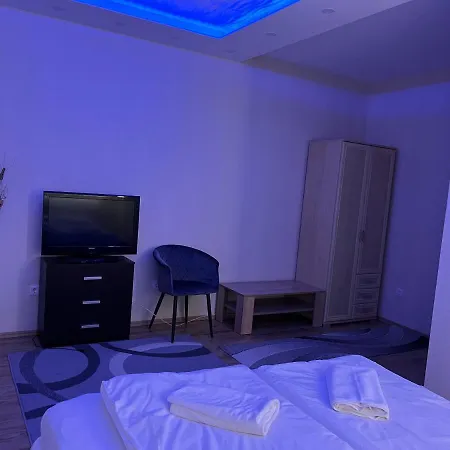 Rozsa & Park Guest house