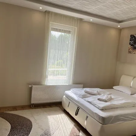 Guest house Rozsa & Park *